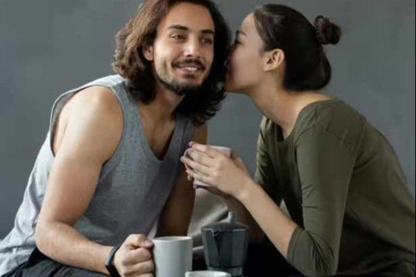 நீண்ட காலம்  திருமண உறவை  பேணுவதற்கு எது அவசியம்..?