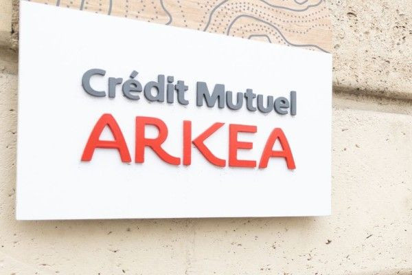 Crédit Mutuel Arkéa தொழில்நுட்ப கோளாறு: ஆயிரக்கணக்கான தவறான வங்கிப் பரிவர்த்தனைகள்!!