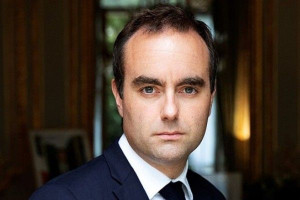 மத்திய கிழக்கு பதற்றம் தீவிரம் – பிரதமர் Sébastien Lecornu தலைமையில் அவசர கூட்டம்!!