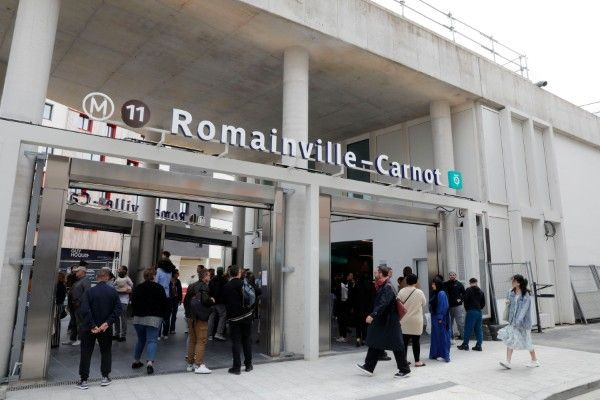 Romainville மெட்ரோவில் 14 வயது சிறுவன் மீது கத்தி குத்து: 15 வயது சந்தேக நபர் காவலில்!!