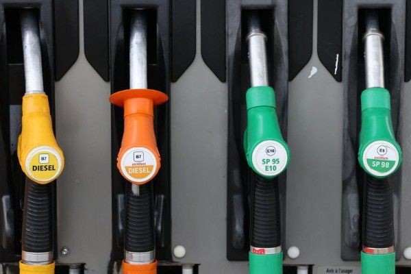 எரிபொருள் விநியோகஸ்தர்களின் மொத்த இலாபம்  அதிகரிப்பு!!