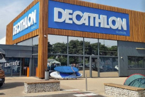 Decathlon ஊழியர்களுக்கு 2,000 யூரோக்கள் மதிப்பிலான இலவச பங்குகள்!!