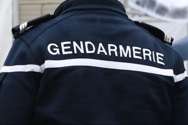 ஜொந்தாம் அதிகாரி எடுத்த விபரீத முடிவு!!