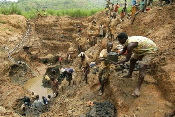 கொங்கோவில் சுரங்கம் இடிந்து விழுந்ததில் 200-க்கும் மேற்பட்டோர் பலி