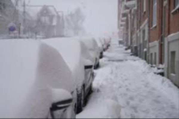  டென்மார்கில் கடும் பனிப்பொழிவு- விமானங்கள் ரத்து