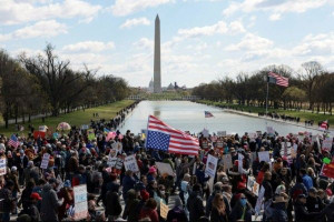 ஈரான் மீதான போர் - ட்ரம்ப் நிர்வாகத்துக்கு எதிராக அமெரிக்கா முழுவதும் போராட்டம்