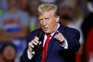 ஈரானில் விழுந்த அமெரிக்க போர் விமானி மீட்பு - ஜனாதிபதி ட்ரம்ப் அதிரடி அறிவிப்பு