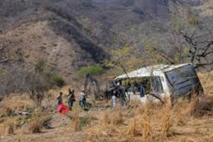 மெக்சிகோவில் கோர விபத்து - 11 பேர் பலி