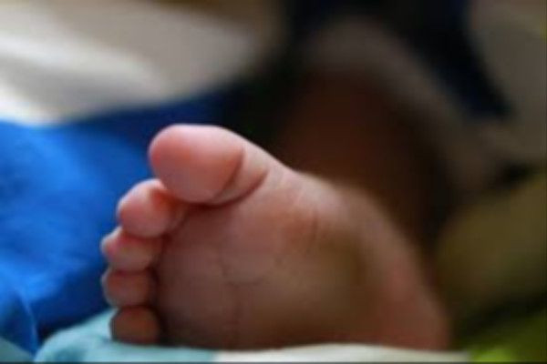 இலங்கையில் பராமரிப்பு நிலையத்தில் நேர்ந்த அசம்பாவிதம் -  ஒன்றரை வயது குழந்தை உயிரிழப்பு