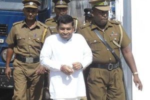 பிள்ளையானின் சேவையை தேசிய மட்டத்தில் பாராட்டி கௌரவிக்க கோரும் மஹிந்த குழுவினர்