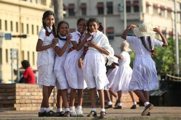 இலங்கையில நாளை மீண்டும் ஆரம்பமாகும் பாடசாலைகள்