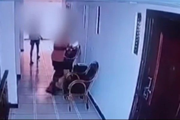 இலங்கையில் பெண்களின் குளியலறை வீடியோ பதிவு செய்த இலங்கை கிரிக்கெட் வீரர்கள் கைது