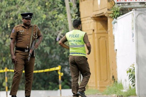 இலங்கையில் விசா இன்றி தங்கியிருந்த 14 வெளிநாட்டவர்கள் கைது