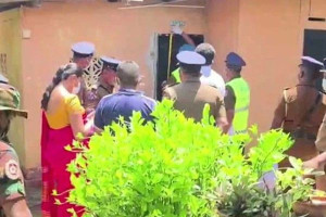 இலங்கையில் பயணப்பொதியிலிருந்து பெண்ணின் சடலம் மீட்பு
