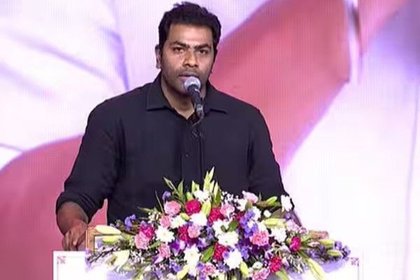 சென்னை பொறுப்பாளராக ஆதவ்: தி.மு.க.,வை வீழ்த்த விஜய் வியூகம்