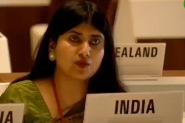 ஜம்மு காஷ்மீர் பட்ஜெட் இரு மடங்கு பெரியது; பாகிஸ்தானை வெளுத்து வாங்கிய இந்தியா