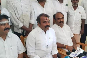 முதல்வர் ஸ்டாலின் தோல்வி பயத்தில் இருக்கிறார்: மத்திய அமைச்சர் எல்.முருகன்