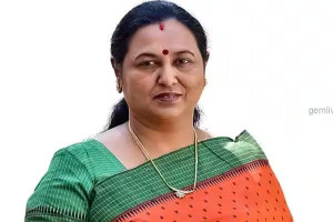 விருத்தாசலத்தில் பிரேமலதா, விருதுநகரில் விஜயபிரபாகர் போட்டி