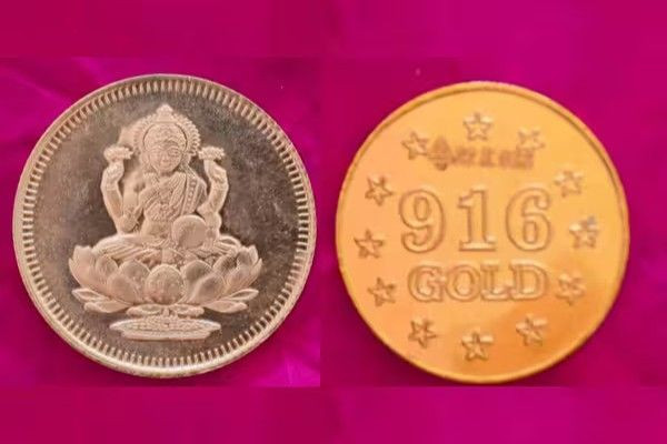 வாக்காளர்களுக்கு தங்கம், வெள்ளி; கரூரில் தி.மு.க., - அ.தி.மு.க., சப்ளை?