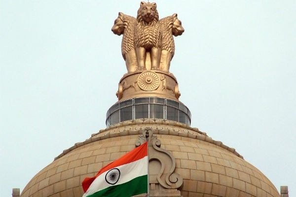 மேற்காசிய போர் பதற்றத்தால் விலைவாசி அதிகரிக்க கூடும்: மத்திய நிதியமைச்சகத்தின் அறிக்கை