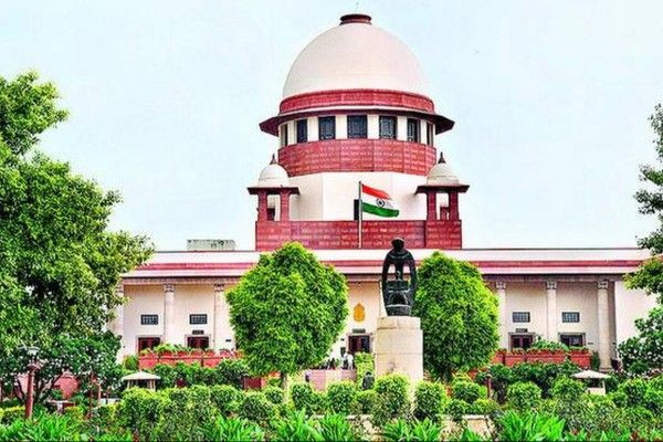 பொருளாதார, கல்வி ரீதியாக முன்னேறியவர்களின் குழந்தைகளுக்கு இட ஒதுக்கீடு ஏன்? சுப்ரீம் கோர்ட் 