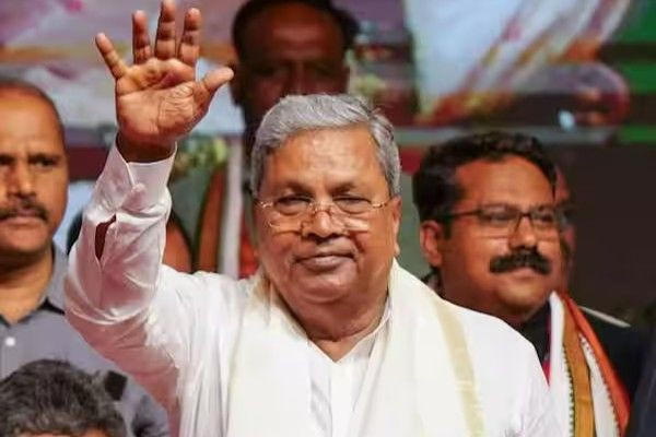 நாளை முதல்வர் பதவியில் இருந்து விலகுகிறார் சித்தராமையா