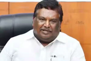 ரூ.23 லட்சம் மோசடி; முன்னாள் திமுக அமைச்சர் சிவசங்கர் மீது ஓய்வுபெற்ற போலீஸ் புகார்
