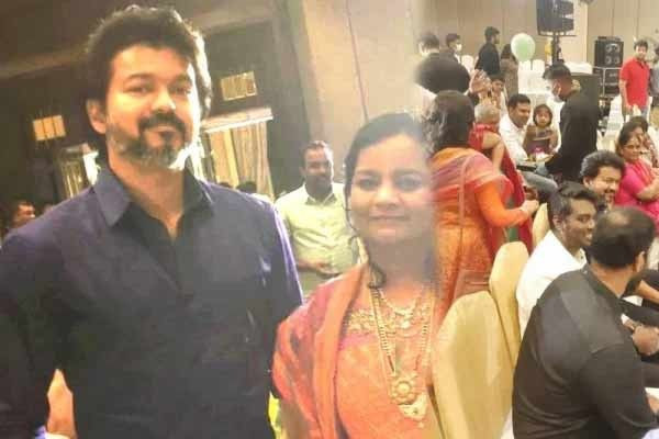  அட்லி குடும்ப நிகழ்வில் விஜய்!