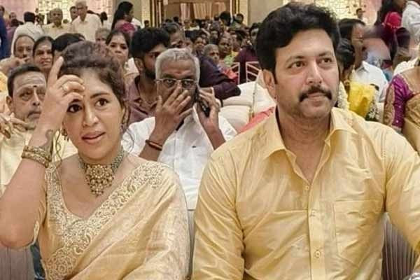 சென்னையை விட்டு வெளியேறினார் கெனிஷா !