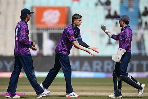  முதல் உலகக்கிண்ணத்தில் படுதோல்வியடைந்த இத்தாலி! சம்பவம் செய்த பந்துவீச்சாளர்