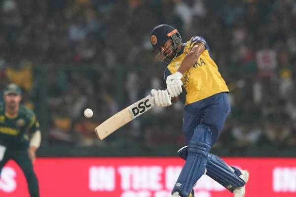  அவுஸ்திரேலியாவிற்கு எதிராக எந்த வீரரும் செய்யாத சாதனையை படைத்த பதும் நிசங்கா