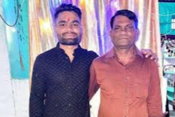 கிரிக்கெட் வீரர் ரிங்கு சிங்கின் தந்தை