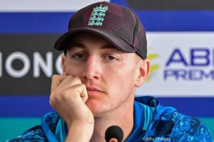  இங்கிலாந்து ஹாரி பரூக்கின் சகாப்தத்தில் உள்ளது - இலங்கையில் வெற்றியை நிலைநாட்டிய வீரர்