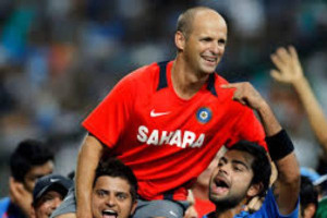  இலங்கை அணியின் புதிய பயிற்சியாளராக கேரி கிர்ஸ்டன் நியமனம்