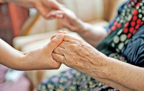 முதுமை இயலாமையின் அடையாளம் அல்ல