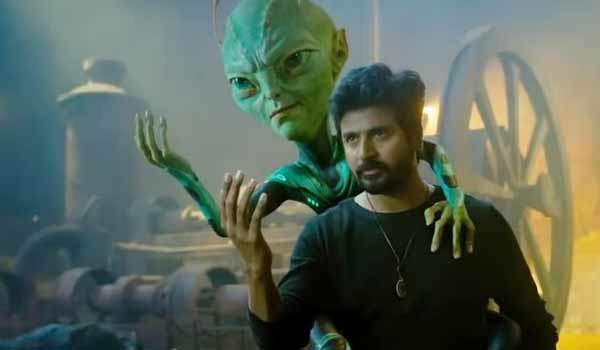 பிரபல ஹாலிவுட் படத்தின் காப்பியா `அயலான்’