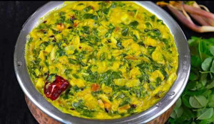 முருங்கைக்கீரை கூட்டு..