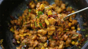 பள்ளிபாளையம் நாட்டுக்கோழி வறுவல்