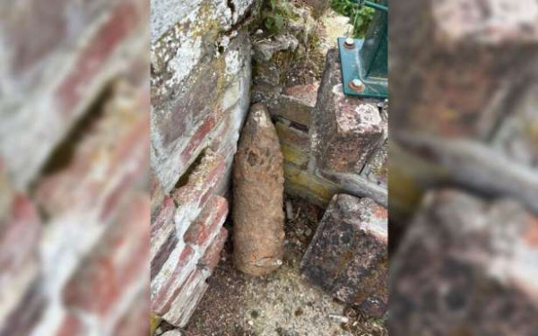 தேவாலயம் அருகே முதலாம் உலகப்போர்கால குண்டு! அதிர்ச்சியில் மக்கள்!