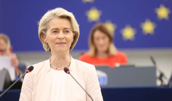 அமெரிக்காவை தவிர்த்து உலக வர்த்தக கூட்டமைப்பை அறிவித்த ஐரோப்பிய ஒன்றியத் தலைவர்!!