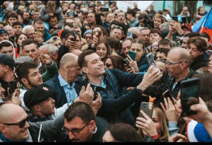 "ஜோர்டான் பார்டெல்லாவுடன் பிரான்ஸ்" என்ற பேஸ்புக் குழுவில் இனவெறி கருத்துக்களை வெளியிட்டவர்கள் மீது விசாரணை!!