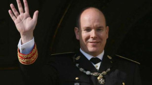 மொனாக்கோ இளவரசருக்கு மக்ரோனின் ஆச்சரியமான பரிசுப்பொருட்கள்!!!