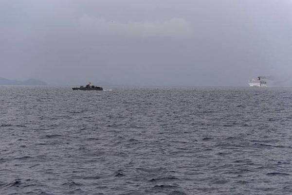 la Havreஇல் இருந்து பிரித்தானிய நோக்கி   புறப்பட்ட படகு பிடிபட்டுள்ளது!!!