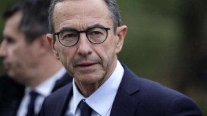 காவல்துறை வீரரை தாக்கிய சிறுவர்கள்! - விசாரணைகள் ஆரம்பம்!!