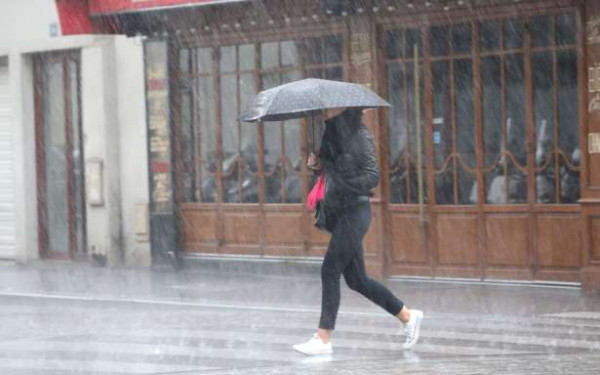 வெள்ளம் : இரு மாவட்டங்களுக்கு’ செம்மஞ்சள்’ எச்சரிக்கை!!