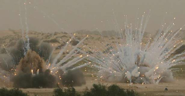 பொஸ்பரஸ் குண்டு வெடிப்பு - 12 பேர் காயம்!!