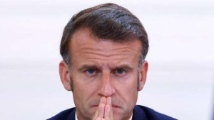 அல்ஜீரியாவுடன் உறவு முறிகிறது! - ஒப்பந்தம் நீக்கம் - மக்ரோன் சீற்றம்!!