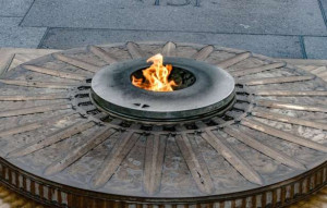 இராணுவ வீரர்களுக்கான தூபியை  சேதப்படுத்திய நபர் - மூன்றாவது முறை கைது!!