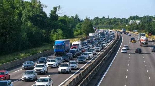 வீதிகளில் நெருக்கடி.. இந்த வார இறுதியிலும் சிவப்பு எச்சரிக்கை!!