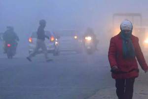 டெல்லி உள்பட வடமாநிலங்களில் கடும் குளிர்: மக்கள் அவதி